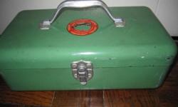 Vintage metal Simonsen tool box with tray (small dent). Contains 1 pliers, 2 wrenches, 6 screwdrivers (4 Stanley flat-head screwdrivers, 2 Stanley Phillips-head screwdrivers), 2 wire cutters, assorted nails and screws , and a box of insulated staples.