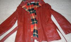 Like new GENUINE leather LINED, HOODED tie at waist jacket / coat,
Wine / cranberry color..............always in style!! Looks great on you!
Size 9
Dry clean only
$40.00
Please write Jan for more info and driving pick up [email removed]
