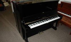 Hi polish ebony finish with matching bench excellent sound and condition tined delivery available