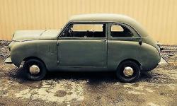Condition: Used
Transmission: 3 speed manual
Engine: 4
Drivetrain: RWD
Vehicle title: Clear
DESCRIPTION:
Up for sale is a 1947 Crosley 2 door sedan. This is such a unique vehicle that ebay didnt even have the make in their choices!This is an American made