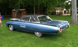 1963 Ford Thunderbird Hardtop 390 Special V-8 Cruise-O-Matic
Ford Thunderbird Hardtop 390 Special V-8 Cruise-O-Matic, model year 1963
2-door coupe body type
RWD (rear-wheel drive), automatic 3-speed gearbox
Gasoline engine, displacement: 6384 cm3 / 389.6