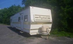 Buying an older model camper is a great way to camp with all the amenities of home without emptying your wallet!! This 91 Vagabond is great for parking at a permanent site, although it could be towed from location to location also. It has a full size