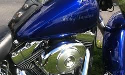 Beautiful custom paint, Big Shot pipes, chrome t-bars and detachable windshield and backrest.
Will consider other offers!