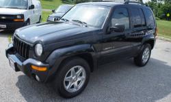 GREAT SUV AT A GREAT PRICE.STOP IN TO DRIVE THIS CLEAN LOW MILEAGE 4X4TODAY.
Our Location is: Chrysler Dodge Jeep of Warwick - 185 State Route 94 South, Warwick, NY, 10990
Disclaimer: All vehicles subject to prior sale. We reserve the right to make