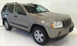 4WD. Here it is! Ed Shults Ford Lincoln Jamestown means business! Imagine yourself behind the wheel of this beautiful-looking 2005 Jeep Grand Cherokee. It scored the top rating in the IIHS frontal offset test. New Car Test Drive said, ...based on brief