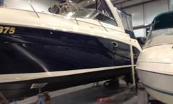 2005 Rinker 320, Like new condition.
Rinker has a reputation for building solid, well-equipped boat. Built on a beamy modified-V hull. The mid cabin floor plan will sleep six. In the cockpit, a comfortable U-shaped settee is opposite the helm with a
