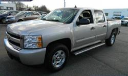 A ONE OWNER CERTIFIED IMMACULATE 4X4 CREW CAB WITH LOW MILES /A VERY VERY WELL KEPT PICKUP THAT MUST BE SEEN AND DRIVEN TO APPRECIATE JUST HOW CLEAN THIS TRUCK IS/PRICED RIGHT A SUPER VALUE/
Our Location is: Robert Chevrolet - 236 South Broadway,
