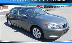 To learn more about the vehicle, please follow this link:
http://used-auto-4-sale.com/108680984.html
Introducing the 2008 Honda Accord! It just arrived on our lot, and surely won't be here long! With just over 40,000 miles on the odometer, this 4 door