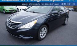Momentous offer!!! Priced below NADA Retail*** There is no better time than now to buy this superb Sonata ready to do-it-all for you... Here it is!! Safety Features Include: ABS Curtain airbags Passenger Airbag Daytime running lights...NICELY EQUIPPED: