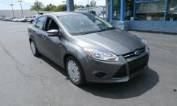 To learn more about the vehicle, please follow this link:
http://used-auto-4-sale.com/107859124.html
In the intensely-competitive compact-car market, the details count for everything, and the 2014 Ford Focus covers those details. The Focus looks great on
