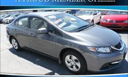 To learn more about the vehicle, please follow this link:
http://used-auto-4-sale.com/108681007.html
One owner low miles clean car fax....
Our Location is: Steet-Ponte Ford Lincoln - 5074 Commercial Drive, Yorkville, NY, 13495
Disclaimer: All vehicles