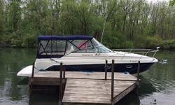 Please contact the owner directly @ 607-229-8888 or [email removed]...2005 Rinker Fiesta Vee 270 2005 Rinker FV270 w 350 Mercruiser Mag MPI.
Great express cruiser.
LOA is closer to 30 when the swim platform is included.
Low hour 250.
Sleeps 4.
Rinkers