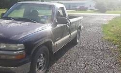 Condition: Used
Exterior color: Blue
Interior color: Blue
Transmission: Automatic
Fule type: Gasoline
Engine: 6
Drivetrain: RWD
Vehicle title: Clear
Body type: Pickup Truck
Warranty: Vehicle does NOT have an existing warranty
Standard equipment: Cassette