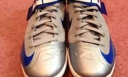 Worn once AUTHENTIC LEBRON 6 Soldier size 11
$60