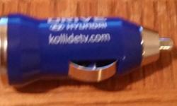 Up for sale is a usb car charger
Used to charge cell phones/electronics in the car.
Color: Blue/Silver
Condition: In very good condition. New. Never Used
Brand: Kollide TV
Hyundai The Drive Sponsor
Model KZ-008
Measures approx 1 inch width x 2 inches