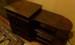 FOR SALE BY OWNER!
Looking to sell a few pieces of Early American & Victorian furniture pieces. Each piece is in very good used condition, so please see all pictures and PLEASE ask questions!
-all pieces are available for local pick-up in Manhattan (West