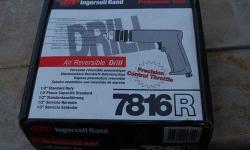HERES A BRAND-NEW IN THE BOX INGERSOLL-RAND 7816 VARIABLE SPEED,REVERSIBLE AIR DRILL..ITS IN MINT CONDITION IN ORIGINAL BOX W/PAPERWORK,CHUCK KEY ECT..80.00 FIRM.(these are like,220.00!).NO TRADES..PLEASE CALL 607-729-0347 BETWEEN 8am & 8pm