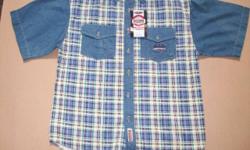 Men's Plaid Shirt with Solid Blue Collar
Short Sleeves
Size: Small
One Breast Pocket
New & Never Worn
