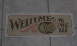 Original 1974 Vintage Welcome To The Bar Old Ripy Hand Made Sour Mash Anderson Co. KY Tin Sign.
Sanford J Heilner Inc, Made In USA.
OK Condition- Front and back have a lot of wear, rust, scratches, chips, marks and some bends. All four corners of the sign