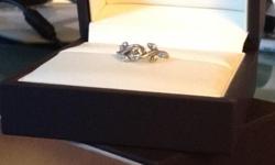 14kt white gold
1/3kt
New in original box
Sells now for 800 and up